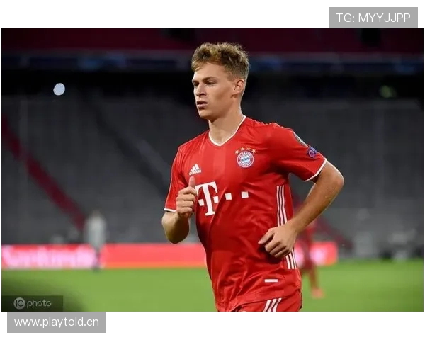 基米希与德布劳内在中场串联下形成分工式推进趋势