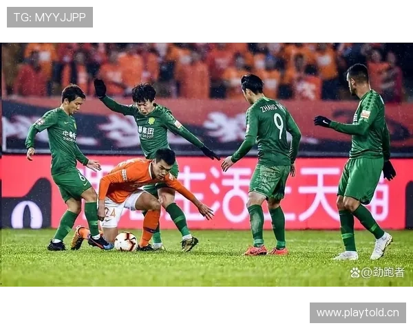 北京国安中场缺少关键连接点，组织推进受阻